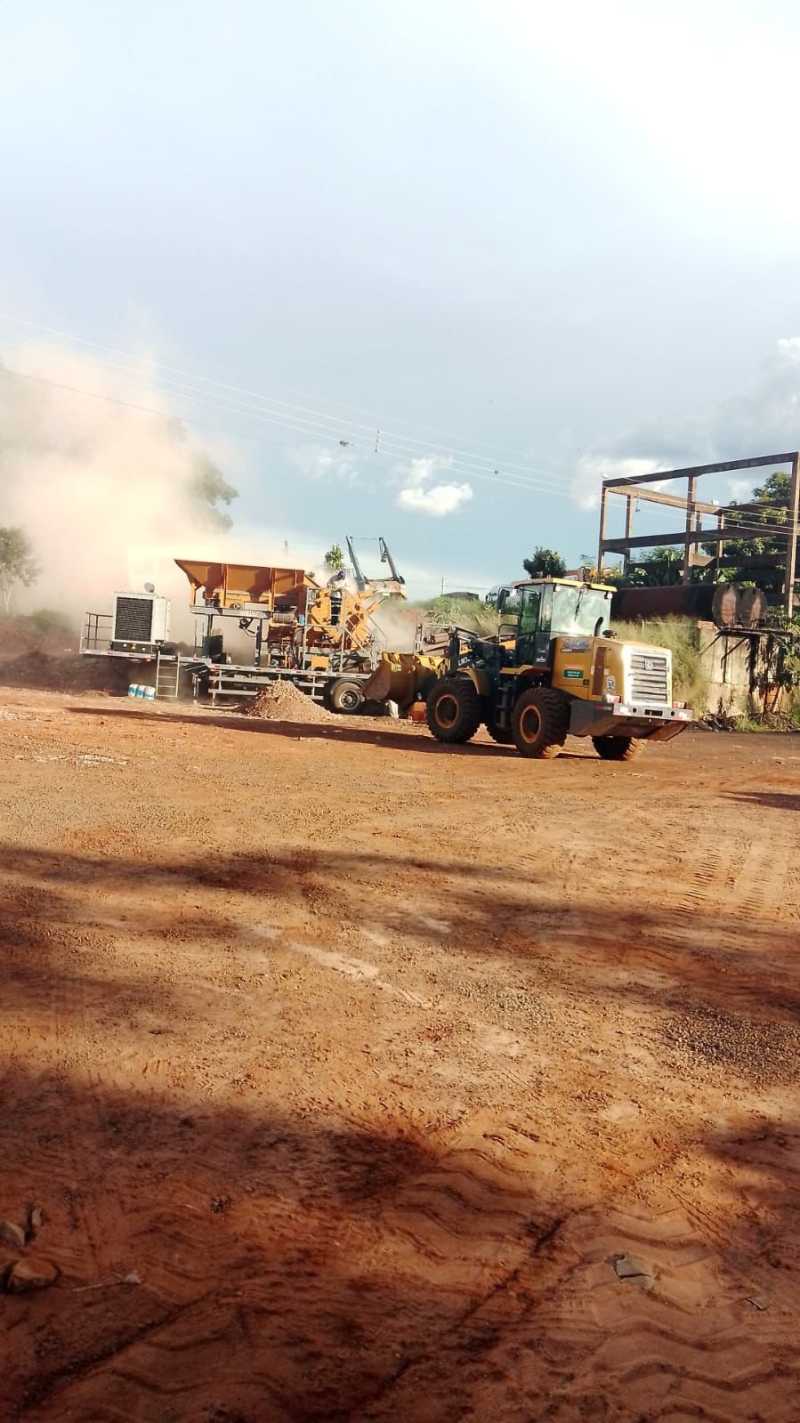 USINA MÓVEL EM FUNCIONAMENTO NA CIDADE DE JAÚ-SP (CEPROM)